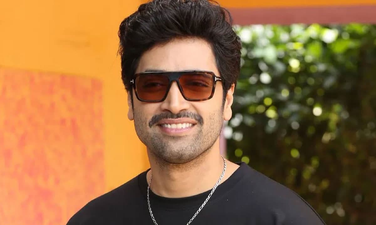 Adivi Sesh's Viral Comments on Akira Nandan Ignite Fresh Star Kid Debut Buzz