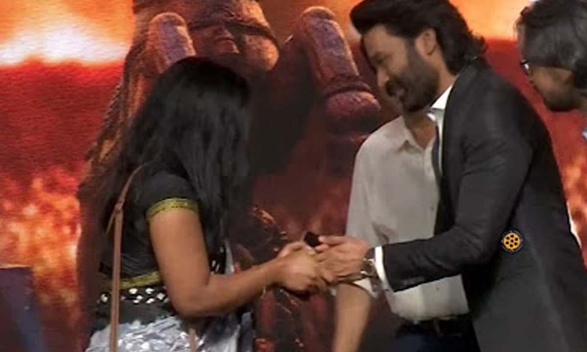 Dhanush's Humble Response to Fan's Emotional Gesture Wins Hearts at 'Karr' Event