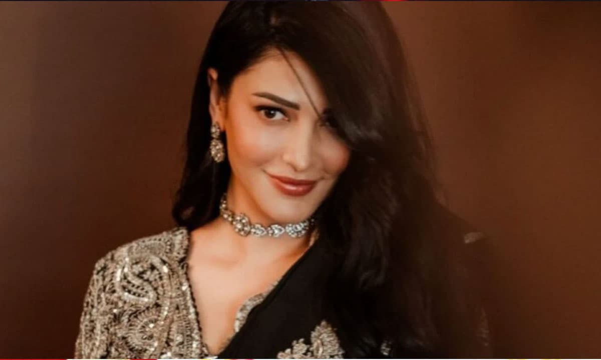 Shruti Haasan Returns to Ram Charan's Project After 12 Years for Peddi Special Song