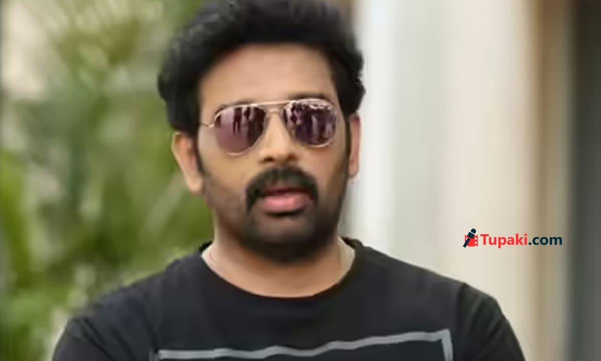 JD Chakravarthy Reveals He 'Beat Up' Producer for Misbehaving With Heroine