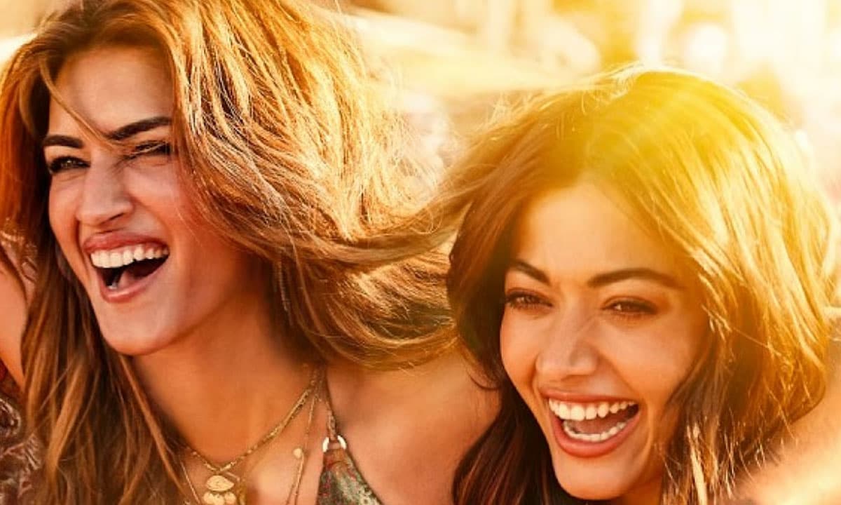 Kriti Sanon Opens Up on Pay Disparity as She Praises Rashmika's Genuine Nature