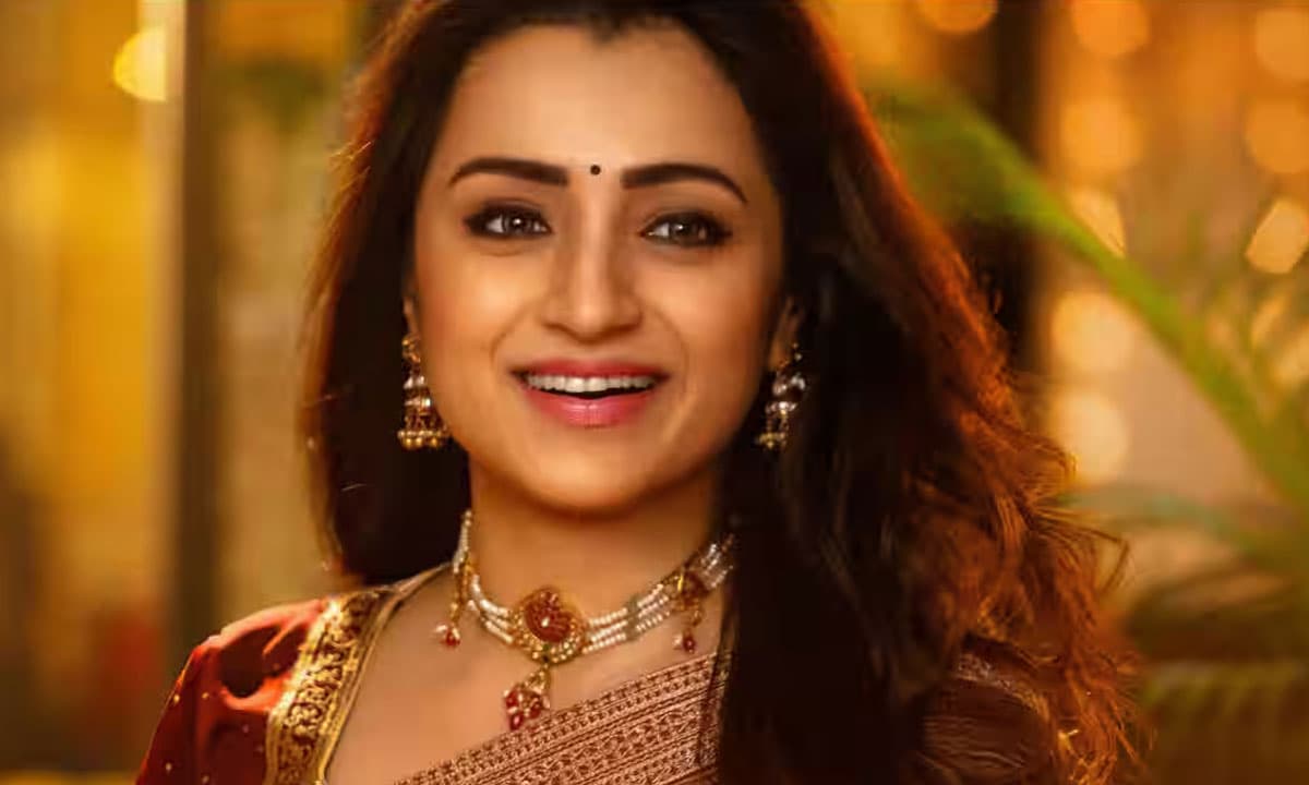 Vishwambara Release Pushed to Independence Day as VFX Work Delays Chiranjeevi's Fantasy Epic