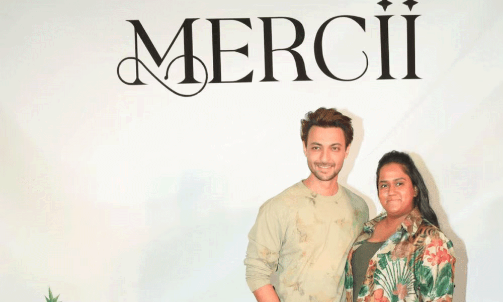 Arpita Khan's Restaurant Sparks Pricing Controversy: Food or Gold Rates?