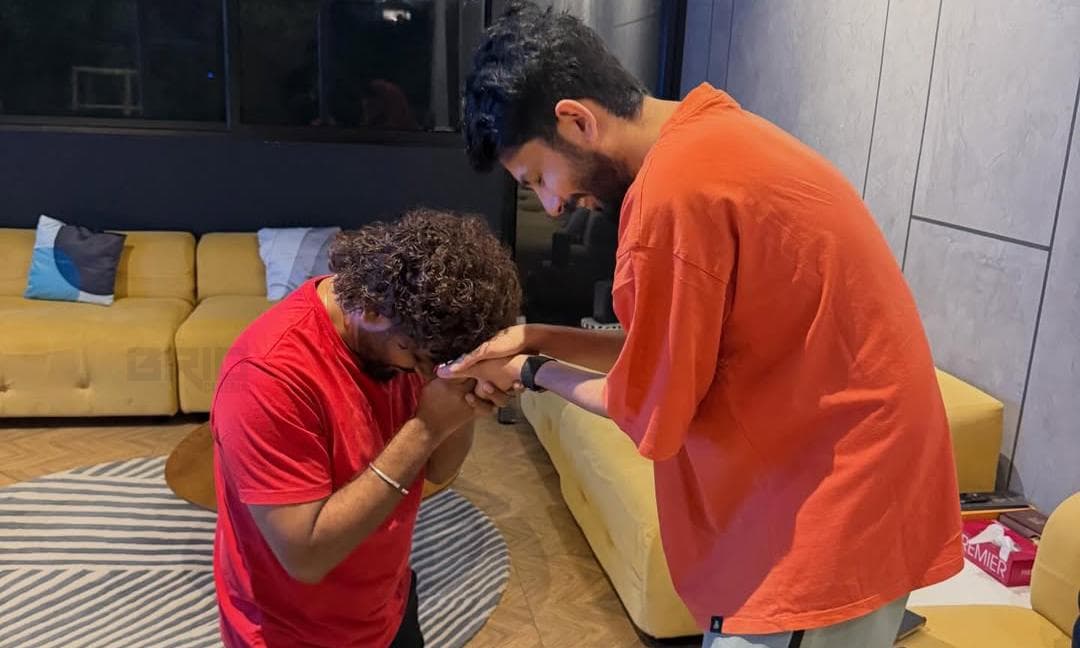 Anirudh's Rs 50,000 Gift Changed My Life Forever, Says Vignesh Shivan
